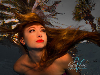Beatufiul girl under water
